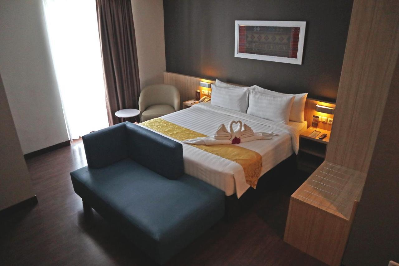 Anara Sky Kualanamu Hotel Medan Dış mekan fotoğraf