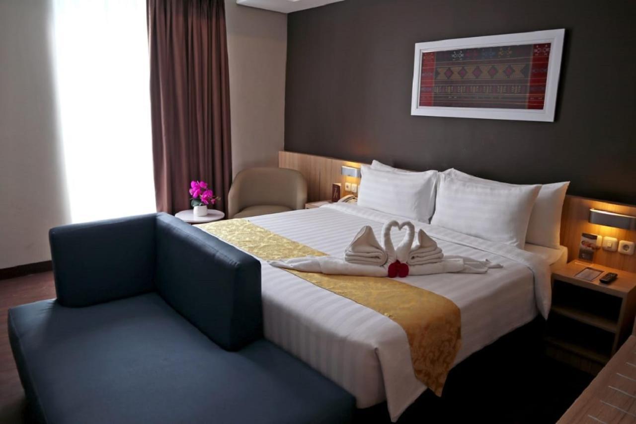 Anara Sky Kualanamu Hotel Medan Dış mekan fotoğraf